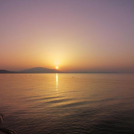Costa Anastasia_Sea View Suites Nea Vrasna Ruang foto